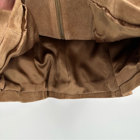 CHADWICKS of Boston Women’s 100% Leather Tan Zip Down Lined Vest Size Small - Picture 8 of 15